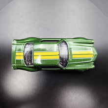 Load image into Gallery viewer, Hot Wheels 2018 &#39;70 Camaro Green #28 HW Speed Graphics 7/10
