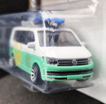 Load image into Gallery viewer, Majorette 2019 Volkswagen T6 Van White/Mint #203 Explorer New
