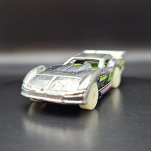 Load image into Gallery viewer, Hot Wheels 2020 Maximum Leeway Chrome HW Glow Wheels 5 Pack Exclusive
