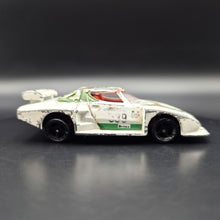 Load image into Gallery viewer, Tomica 1978 Lancia Stratos Turbo White #F66 1:62
