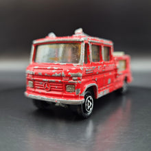 Load image into Gallery viewer, Majorette 1982 Mercedes-Benz T2 Pompier Aeroport Fire Truck Red #258 Series 200
