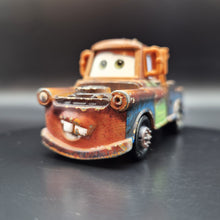 Load image into Gallery viewer, Disney Pixar Cars 3 - Mater - Diecast Tow Truck 1:55

