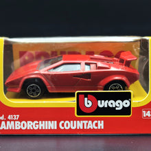 Load image into Gallery viewer, Bburago 1990 Lamborghini Countach 500 S Red #4137 1:43 Die Cast 4100 Series
