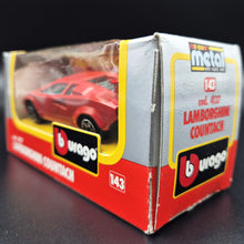 Load image into Gallery viewer, Bburago 1990 Lamborghini Countach 500 S Red #4137 1:43 Die Cast 4100 Series
