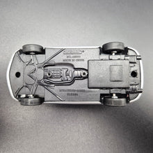 Load image into Gallery viewer, Welly 2010 Mercedes-Benz SLK 350 Silver #42358 1:36 Collection Series
