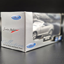 Load image into Gallery viewer, Welly 2010 Mercedes-Benz SLK 350 Silver #42358 1:36 Collection Series
