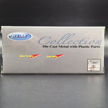 Load image into Gallery viewer, Welly 2010 Mercedes-Benz SLK 350 Silver #42358 1:36 Collection Series
