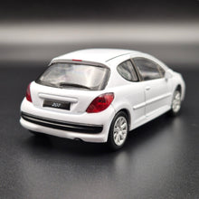 Load image into Gallery viewer, Welly 2010 Peugeot 207 White #42370 1:36 Collection Series
