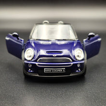 Load image into Gallery viewer, Welly 2010 Mini Cooper S Cabrio Purple #42359 1:36 Collection Series
