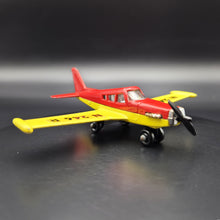 Load image into Gallery viewer, Matchbox Lesney 1977 Piper Comanche Red SB-19 Sky Busters
