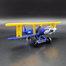 Load image into Gallery viewer, Classic Biplane (Boeing-Stearman PT-17) Blue #646 1:76 Historic Biplane Series
