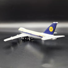 Load image into Gallery viewer, Schabak - Lufthansa Boeing 747-100 - #901/1 1:600 Die Cast Plane
