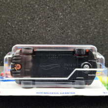 Load image into Gallery viewer, Hot Wheels 2023 Koenigsegg Gemera Red #188 HW Exotics 4/10 New
