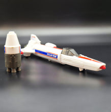 Load image into Gallery viewer, 1978 Mattel Battlestar Galactica - Colonial Stellar Probe #2533 Space Craft With Satellite

