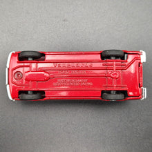 Load image into Gallery viewer, Vanguards 1960 Ford Thames 307E Anglia Van Royal Mail #VA4000 1:43 1950-60&#39;s Classic Vehicles
