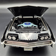 Load image into Gallery viewer, Road Signature 1966 Oldsmobile Tornado Black #92718 1:18 Die Cast Car
