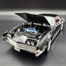 Load image into Gallery viewer, Road Signature 1966 Oldsmobile Tornado Black #92718 1:18 Die Cast Car
