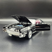 Load image into Gallery viewer, Road Signature 1966 Oldsmobile Tornado Black #92718 1:18 Die Cast Car
