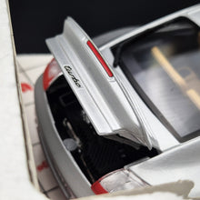 Load image into Gallery viewer, Bburago 1999 Porsche 911 996 Turbo Coupe Silver #33067 Gold Collection 1:18 Die Cast Car

