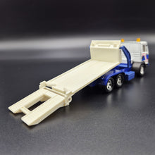 Load image into Gallery viewer, Matchbox 1987 Leyland Car Recovery Truck K-104 White/Blue Super Kings
