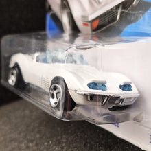 Load image into Gallery viewer, Hot Wheels 2024 &#39;72 Stingray Convertible White #47 Factory Fresh 5/10 New
