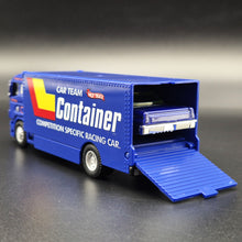 Load image into Gallery viewer, Explorafind Scania Style Enclosed Car Carrier Truck Blue 1:64 Die Cast
