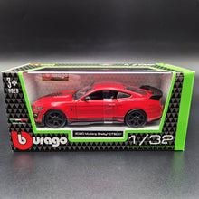 Load image into Gallery viewer, Bburago 2020 Mustang Shelby GT500 Red 1:32 Die Cast Car
