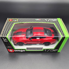 Load image into Gallery viewer, Bburago 2020 Mustang Shelby GT500 Red 1:32 Die Cast Car
