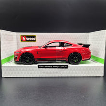 Load image into Gallery viewer, Bburago 2020 Mustang Shelby GT500 Red 1:32 Die Cast Car
