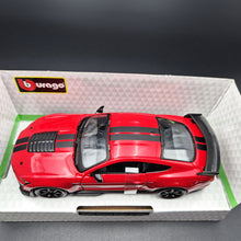 Load image into Gallery viewer, Bburago 2020 Mustang Shelby GT500 Red 1:32 Die Cast Car
