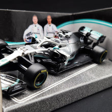 Load image into Gallery viewer, Bburago 2019 Mercedes AMG Petronas Formula 1 W10 Lewis Hamilton #44 1:43

