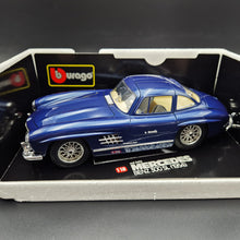 Load image into Gallery viewer, Bburago Mercedes-Benz 300 SL (1954) Gullwing Blue #3013 1:18 Die Cast Car
