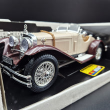 Load image into Gallery viewer, Bburago Mercedes-Benz SSK (1928) Beige #3009 1:18 Die Cast Car
