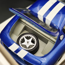Load image into Gallery viewer, Bburago 1996 Dodge Viper GTS Coupe Blue #3030 1:18 Die Cast Car
