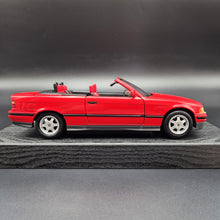 Load image into Gallery viewer, Maisto 1993 BMW 325i Convertible Red #331812 1:18 Special Edition Die Cast Car
