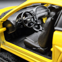 Load image into Gallery viewer, Maisto 1999 Mustang GT Yellow #31860 1:18 Special Edition Die Cast Car
