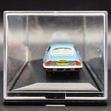 Load image into Gallery viewer, Oxford Diecast Jaguar XJS Arctic Blue 73XJS004 1:76 Model
