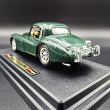 Load image into Gallery viewer, Bburago Jaguar XK120 Coupe (1948) Green #1508 1:24 Die Cast Car
