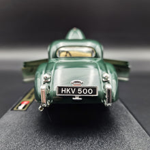 Load image into Gallery viewer, Bburago Jaguar XK120 Coupe (1948) Green #1508 1:24 Die Cast Car
