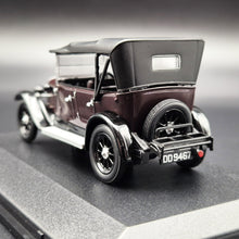 Load image into Gallery viewer, Oxford Diecast Austin Heavy Twelve Maroon AHT002 1:43 Model
