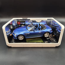 Load image into Gallery viewer, Bburago BMW M Roadster 1996 Blue #3349 1:18 Gold Collection Die Cast Car
