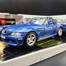 Load image into Gallery viewer, Bburago BMW M Roadster 1996 Blue #3349 1:18 Gold Collection Die Cast Car
