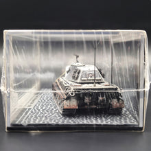 Load image into Gallery viewer, 1944 German Reich Tiger II Sd.Kfz.182 Heavy Tank 1:72 Die Cast Tank - Budapest
