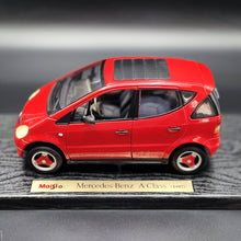Load image into Gallery viewer, Maisto 1997 Mercedes-Benz A-Class Red #31841 1:18 Special Edition Die Cast Car

