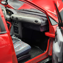 Load image into Gallery viewer, Maisto 1997 Mercedes-Benz A-Class Red #31841 1:18 Special Edition Die Cast Car
