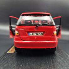 Load image into Gallery viewer, Maisto 1997 Mercedes-Benz A-Class Red #31841 1:18 Special Edition Die Cast Car
