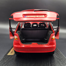 Load image into Gallery viewer, Maisto 1997 Mercedes-Benz A-Class Red #31841 1:18 Special Edition Die Cast Car
