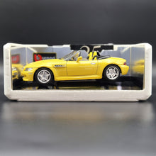 Load image into Gallery viewer, Bburago BMW M Roadster 1996 Yellow #3369 1:18 Gold Collection Die Cast Car
