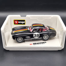 Load image into Gallery viewer, Bburago Mercedes-Benz 300 SL (1954) Gullwing Black #3015 1:18 Die Cast Car
