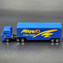 Load image into Gallery viewer, Matchbox 1993 DAF 3300 Spacecab Racing Transporter with Reynard Formula 3000 Car Mitre 10 Racing Team CY-24